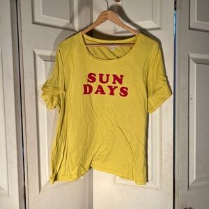 MeriSkye Yellow Sunday’s T Shirt Size 3XL